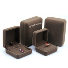 Elegant Custom Brown Color Velvet Gift Jewelry Packaging Box Factory